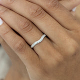 WB0082M ~ MOISSANITE BAND