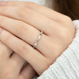 WB0199M ~ MOISSANITE BAND