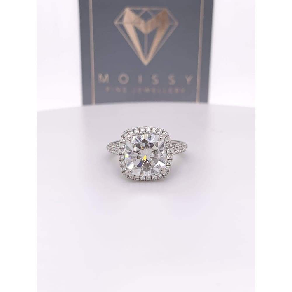 Amber ~ 18Kw ~ 9.5Mm Cushion Moissanite Diamond Halo And Band - Ring