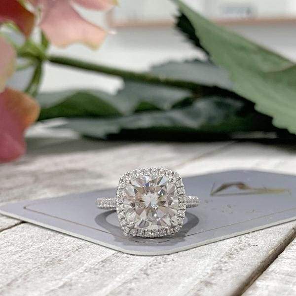 Amber ~ 18Kw ~ 9.5Mm Cushion Moissanite Diamond Halo And Band - Ring