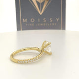 Asia~ 18Ky 9X7Mm Oval Moissanite Diamond Band - Ring