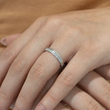 WB0153M ~ MOISSANITE BAND