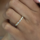 WB078M ~ MOISSANITE BAND