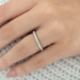 WB0152M ~ MOISSANITE BAND