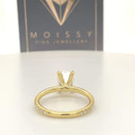 Asia~ 18Ky 9X7Mm Oval Moissanite Diamond Band - Ring