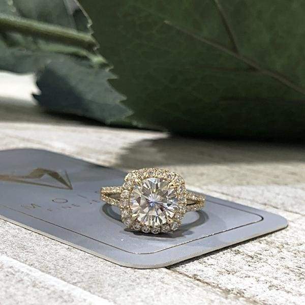 Taylor ~ 14Ky ~ 9Mm Round Moissanite Diamond Halo And Band - Ring